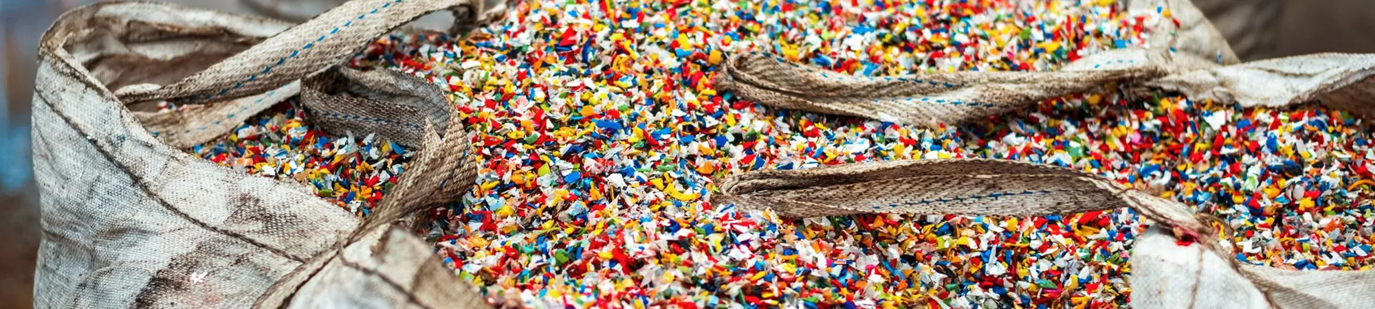 HDPE Recycling: Typische Inputmaterialien und was bei der Aufbereitung zählt